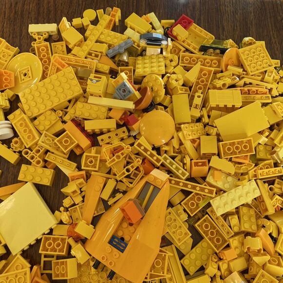 Lego Lot 2+ Pounds Yellow Parts Pieces Plates Bricks Minecraft City Star Wars - Picture 9 of 16